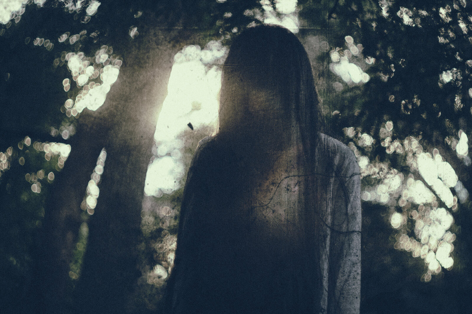 幽霊の姿 格好や服装はどうやって決まる イトケンのスピリチュアルブログ